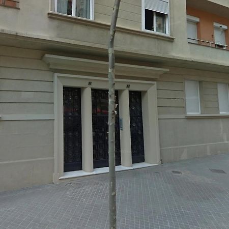 Sagrada Familia Secret Apartment Barcelona Exterior photo